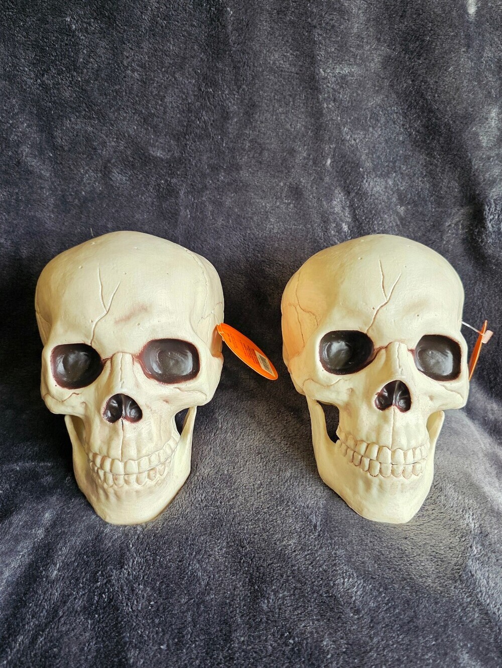 NWT Happy Halloween realistic scary Skull Decorative Prop home in/ outdoor decor